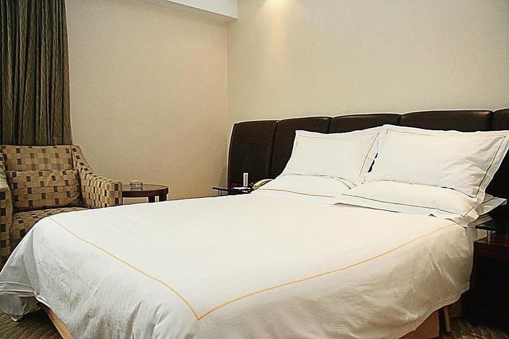 Vienna International Hotel Shanghai Hengshan Road Zewnętrze zdjęcie